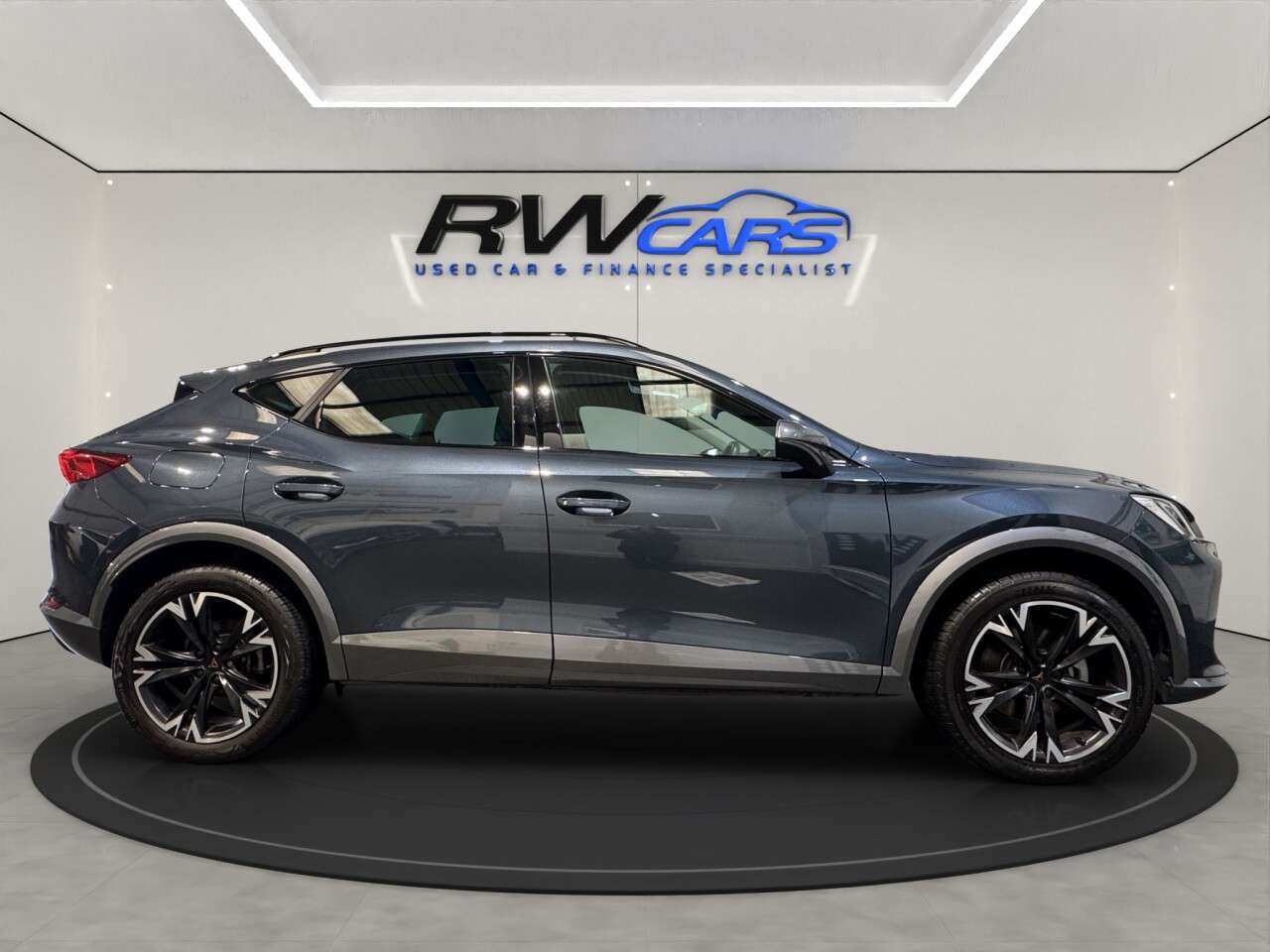 2024 CUPRA FORMENTOR 2024 CUPRA FORMENTOR