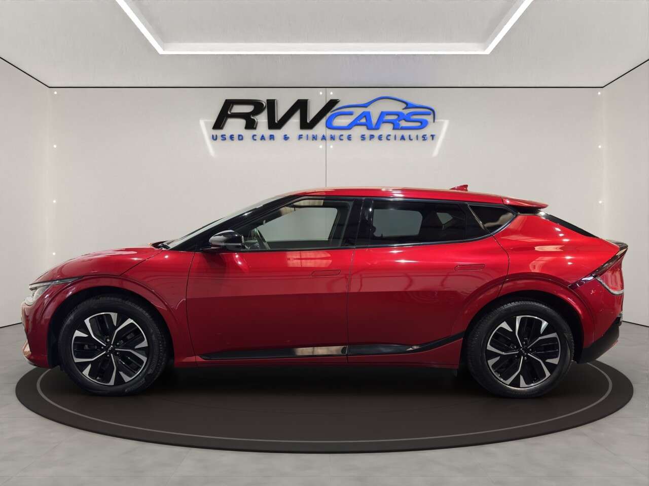 A 2023 KIA EV6 77.4kWh GT-Line Hatchback 5dr Electric Auto (225 bhp) A 2023 KIA EV6 77.4kWh GT-Line Hatchback 5dr Electric Auto (225 bhp)