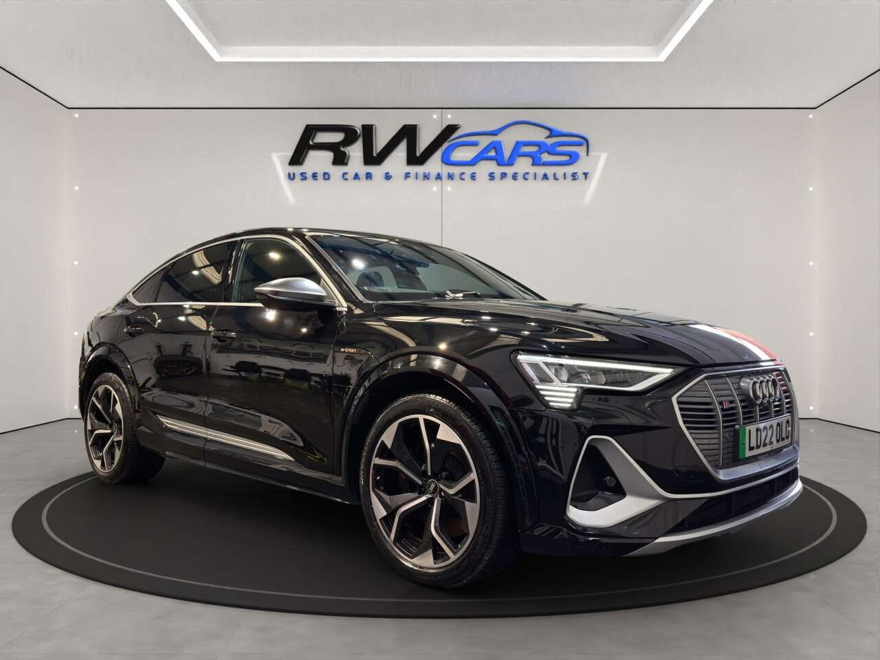 2022 AUDI E-TRON S 2022 AUDI E-TRON S