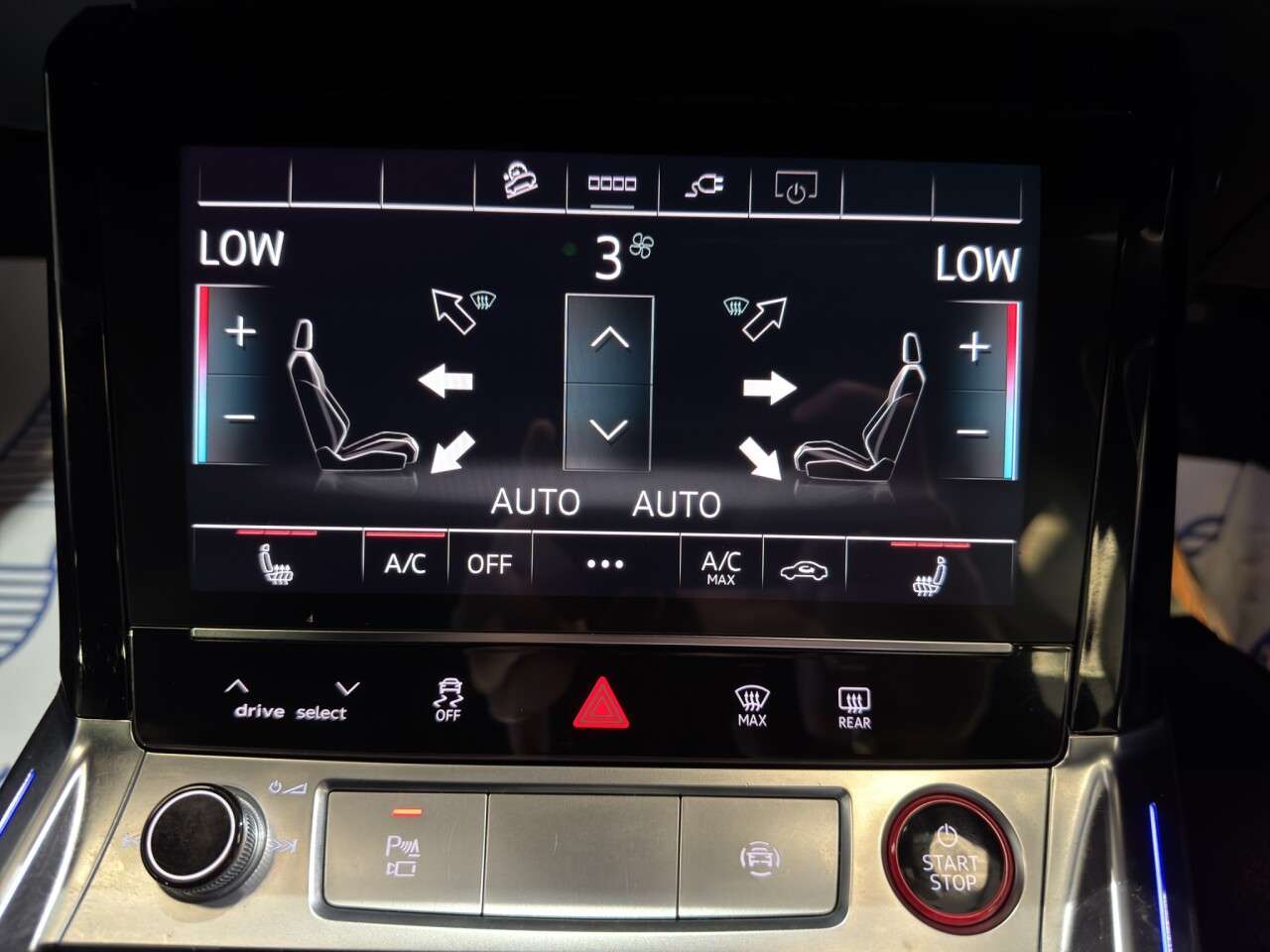2022 AUDI E-TRON S 2022 AUDI E-TRON S