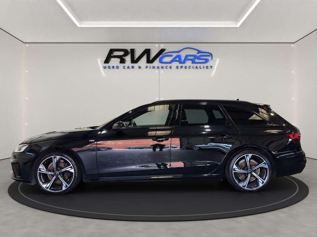 A 2024 AUDI A4 AVANT 2.0 TFSI 35 Black Edition Estate 5dr Petrol S Tronic Euro 6 (s/s) (150 ps) A 2024 AUDI A4 AVANT 2.0 TFSI 35 Black Edition Estate 5dr Petrol S Tronic Euro 6 (s/s) (150 ps)