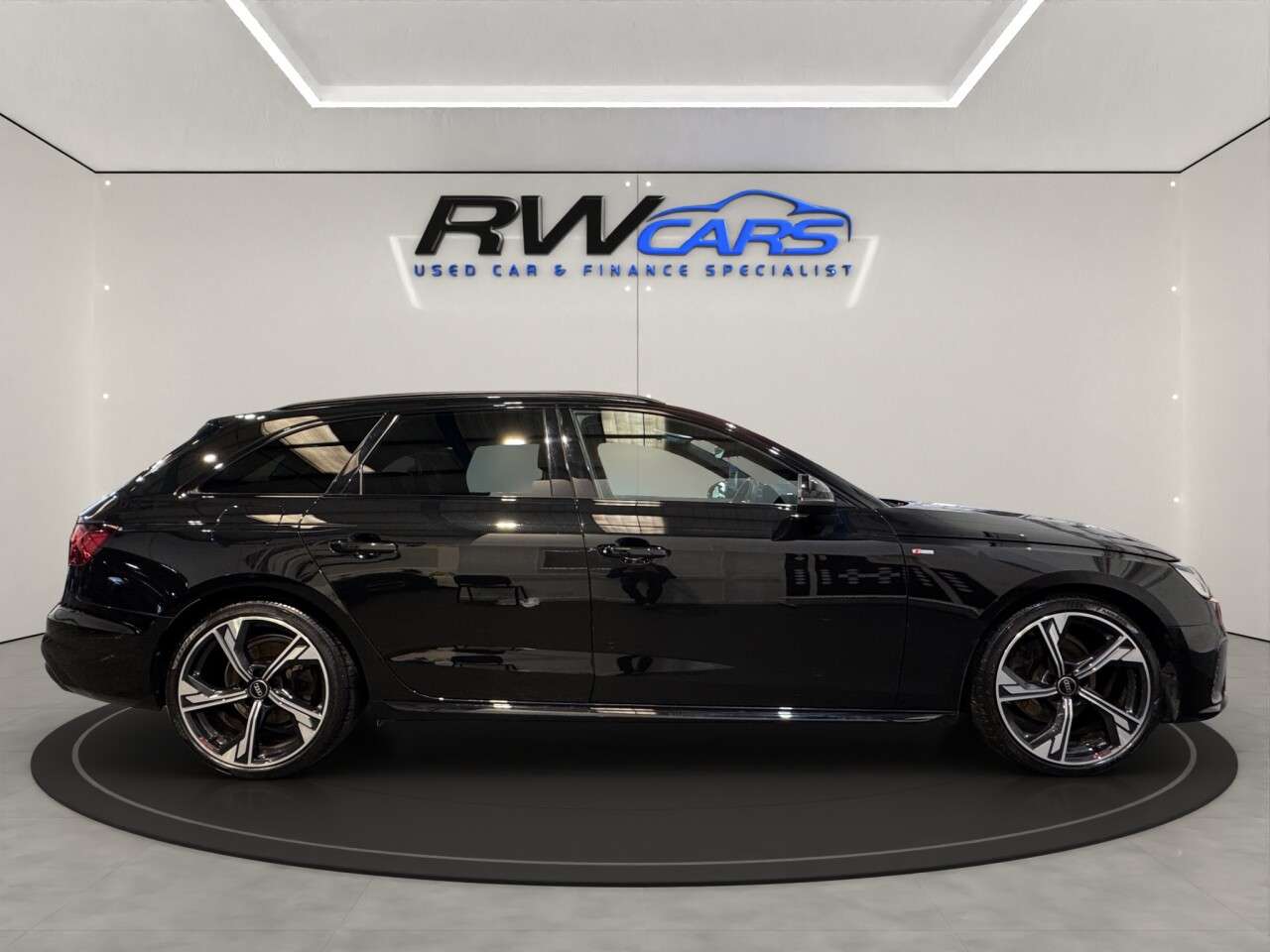 2024 AUDI A4 AVANT 2024 AUDI A4 AVANT