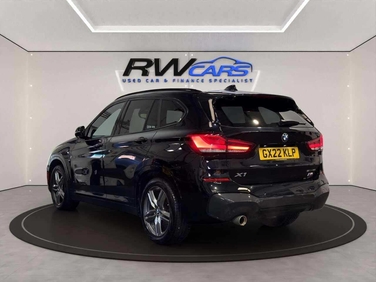 A 2022 BMW X1 1.5 18i M Sport SUV 5dr Petrol DCT sDrive Euro 6 (s/s) (136 ps) A 2022 BMW X1 1.5 18i M Sport SUV 5dr Petrol DCT sDrive Euro 6 (s/s) (136 ps)