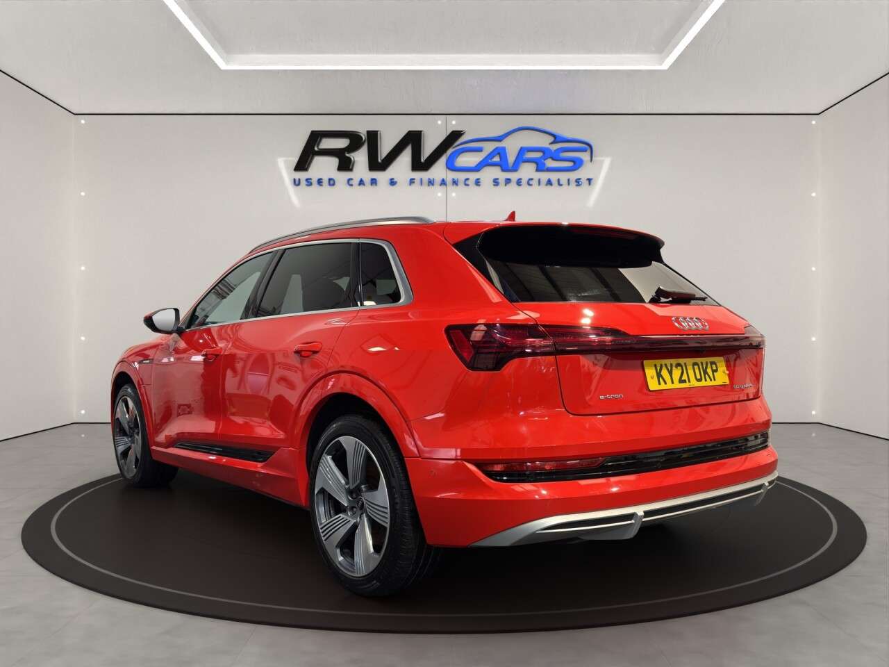 A 2021 AUDI E-TRON QUATTRO S LINE A 2021 AUDI E-TRON QUATTRO S LINE