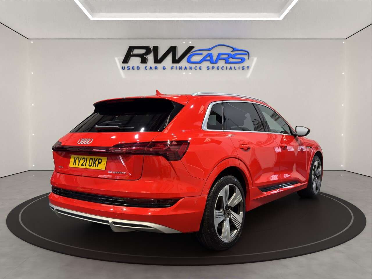 2021 AUDI E-TRON 2021 AUDI E-TRON