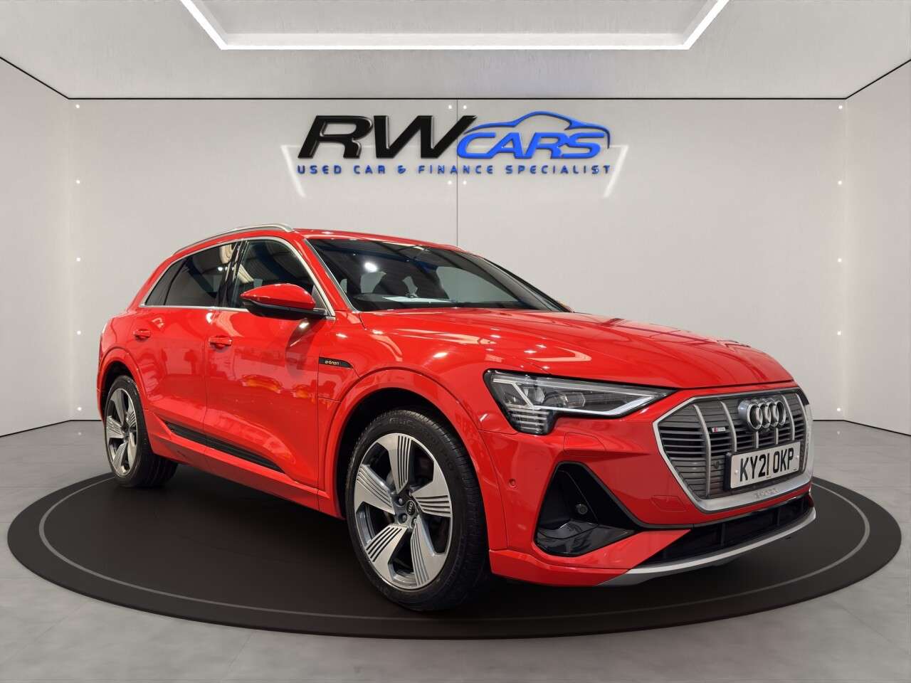 2021 AUDI E-TRON 2021 AUDI E-TRON
