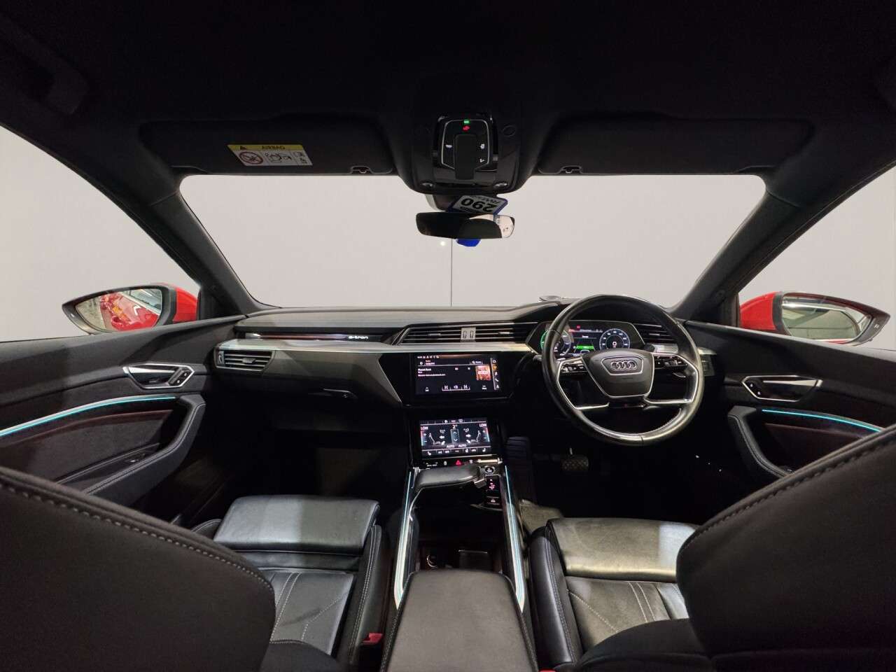 2021 AUDI E-TRON 2021 AUDI E-TRON