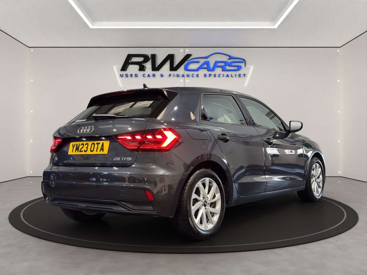 2023 AUDI A1 2023 AUDI A1