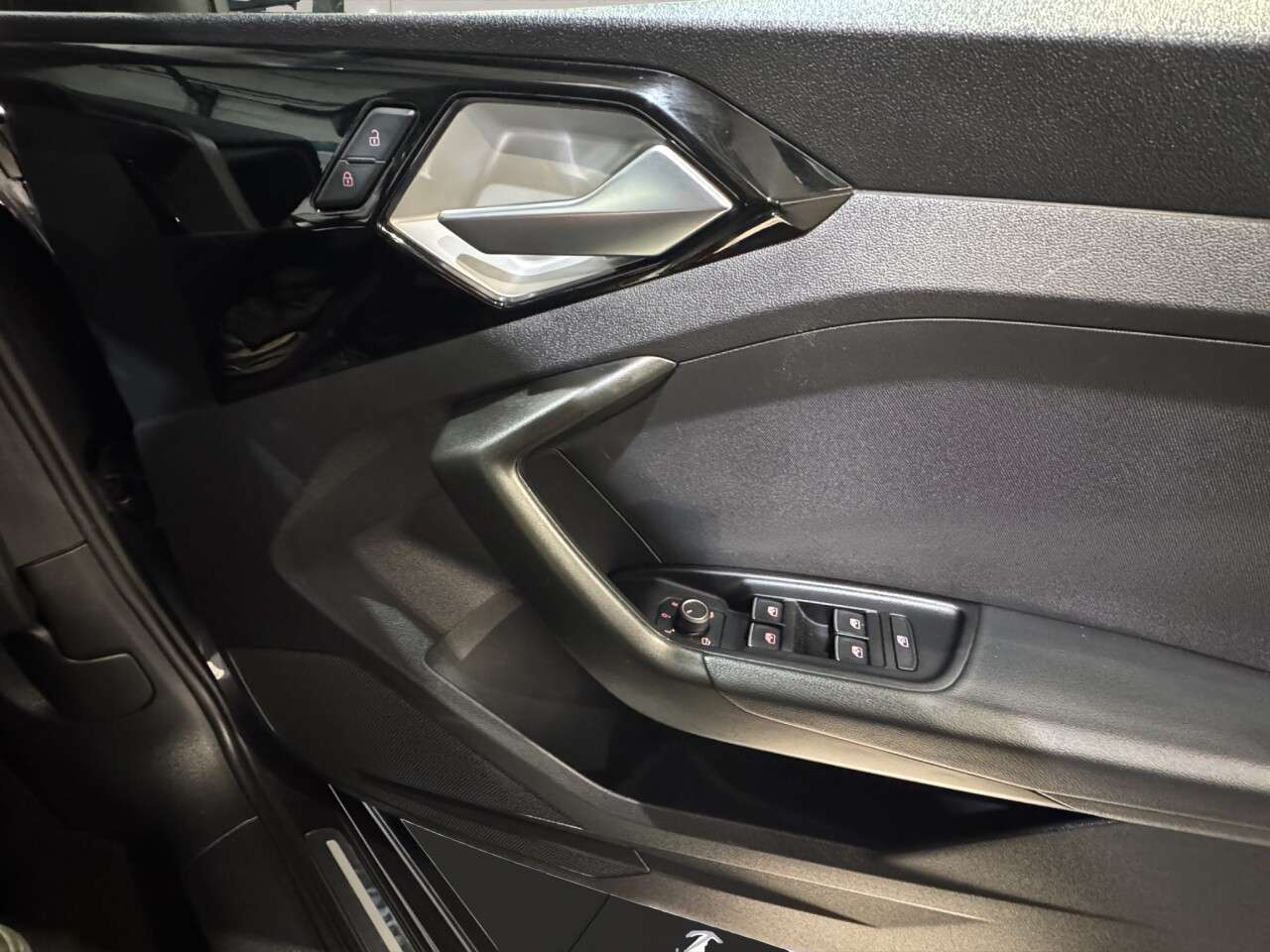 2023 AUDI A1 2023 AUDI A1