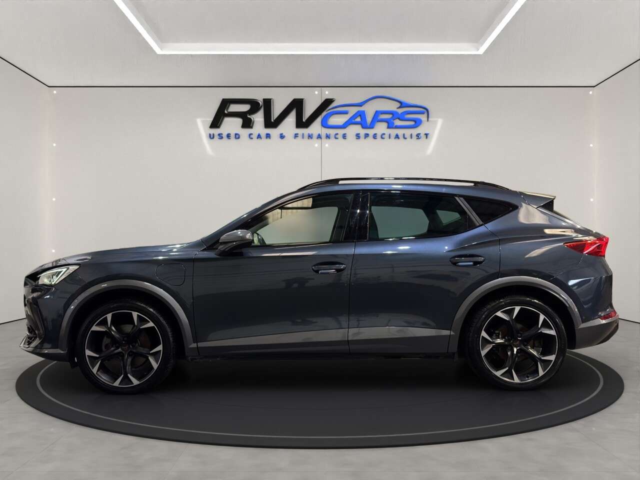 A 2021 CUPRA FORMENTOR 1.4 eHybrid 12.8kWh V2 SUV 5dr Petrol Plug-in Hybrid DSG Euro 6 (s/s) (204 A 2021 CUPRA FORMENTOR 1.4 eHybrid 12.8kWh V2 SUV 5dr Petrol Plug-in Hybrid DSG Euro 6 (s/s) (204
