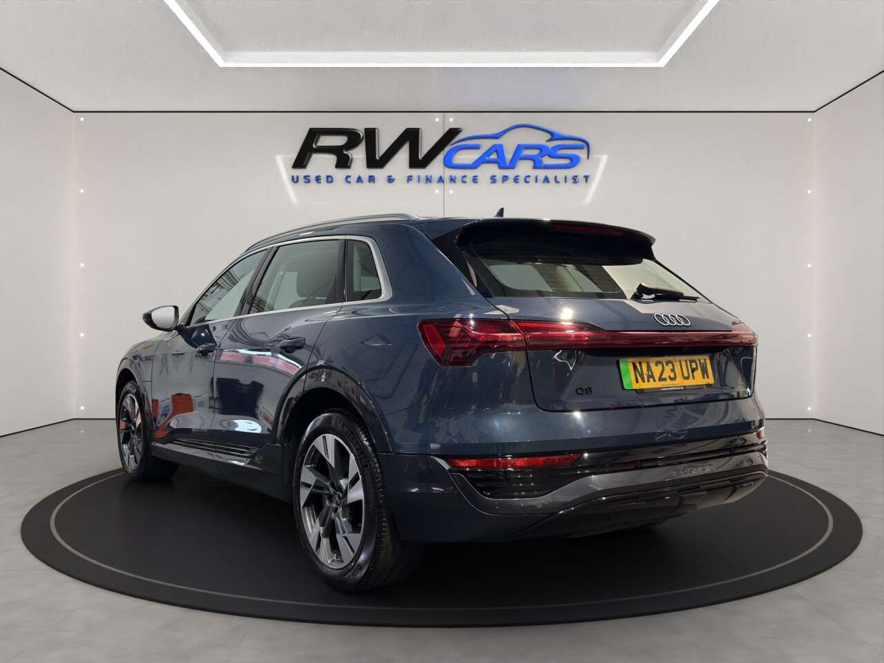 A 2023 AUDI Q8 E-TRON 50 Sport SUV 5dr Electric Auto quattro 95kWh (11kW Charger) (340 ps) A 2023 AUDI Q8 E-TRON 50 Sport SUV 5dr Electric Auto quattro 95kWh (11kW Charger) (340 ps)