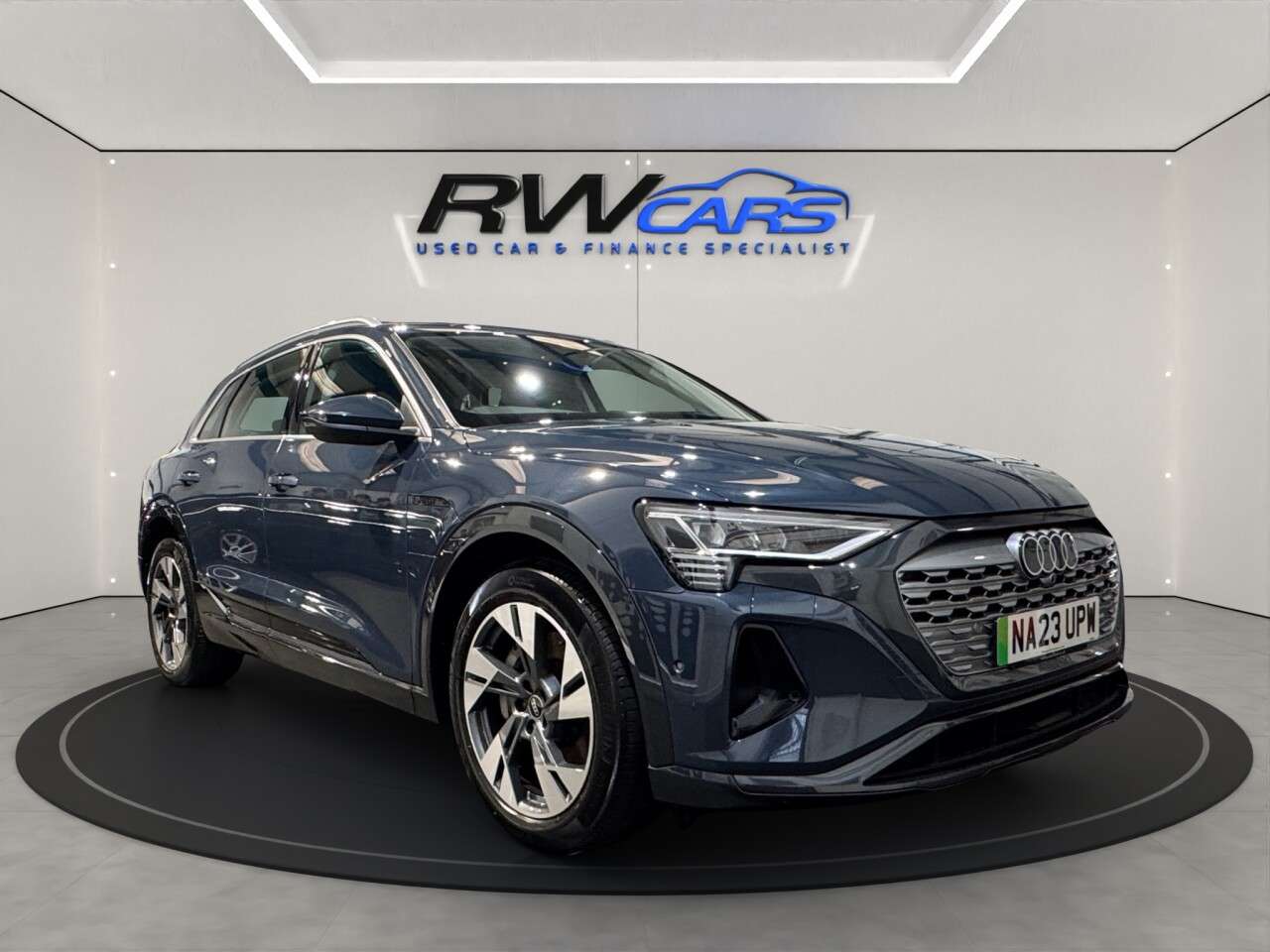 2023 AUDI Q8 E-TRON 2023 AUDI Q8 E-TRON