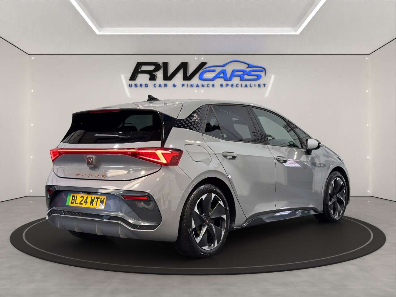 2024 CUPRA BORN 2024 CUPRA BORN