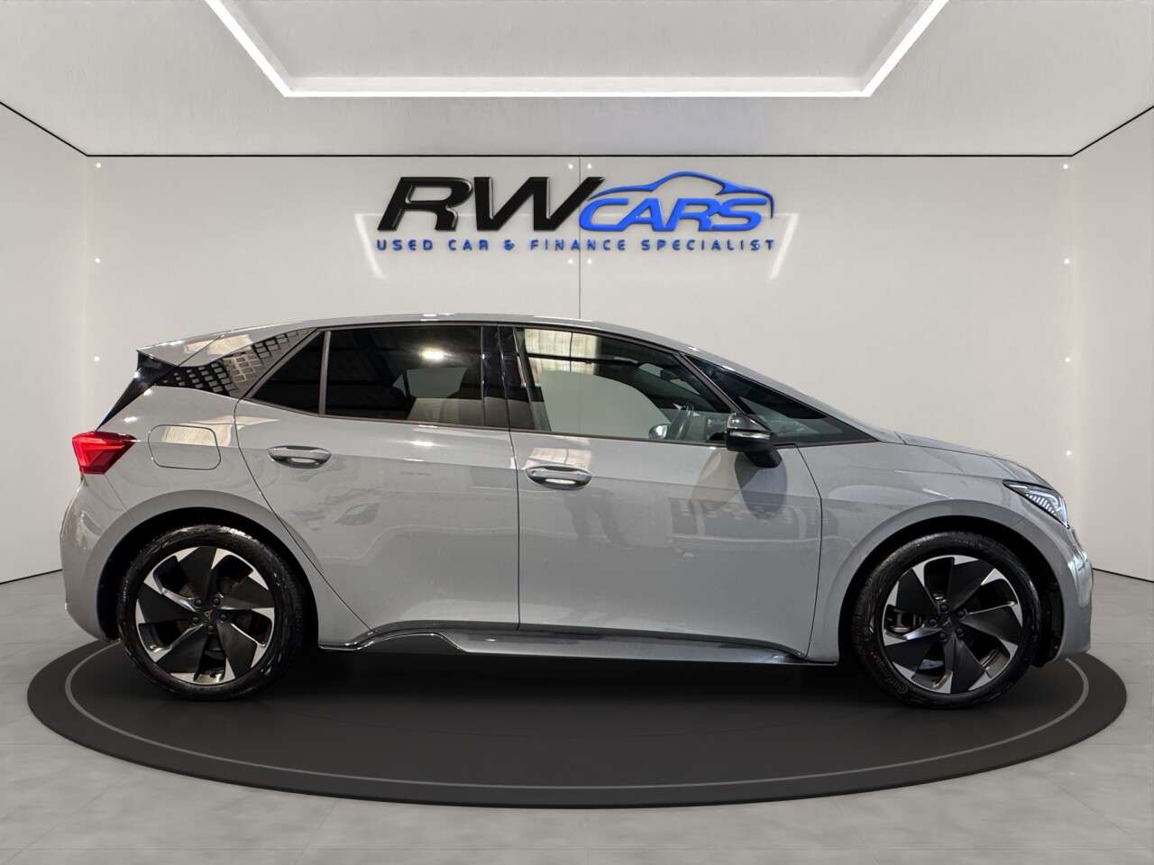 2024 CUPRA BORN 2024 CUPRA BORN