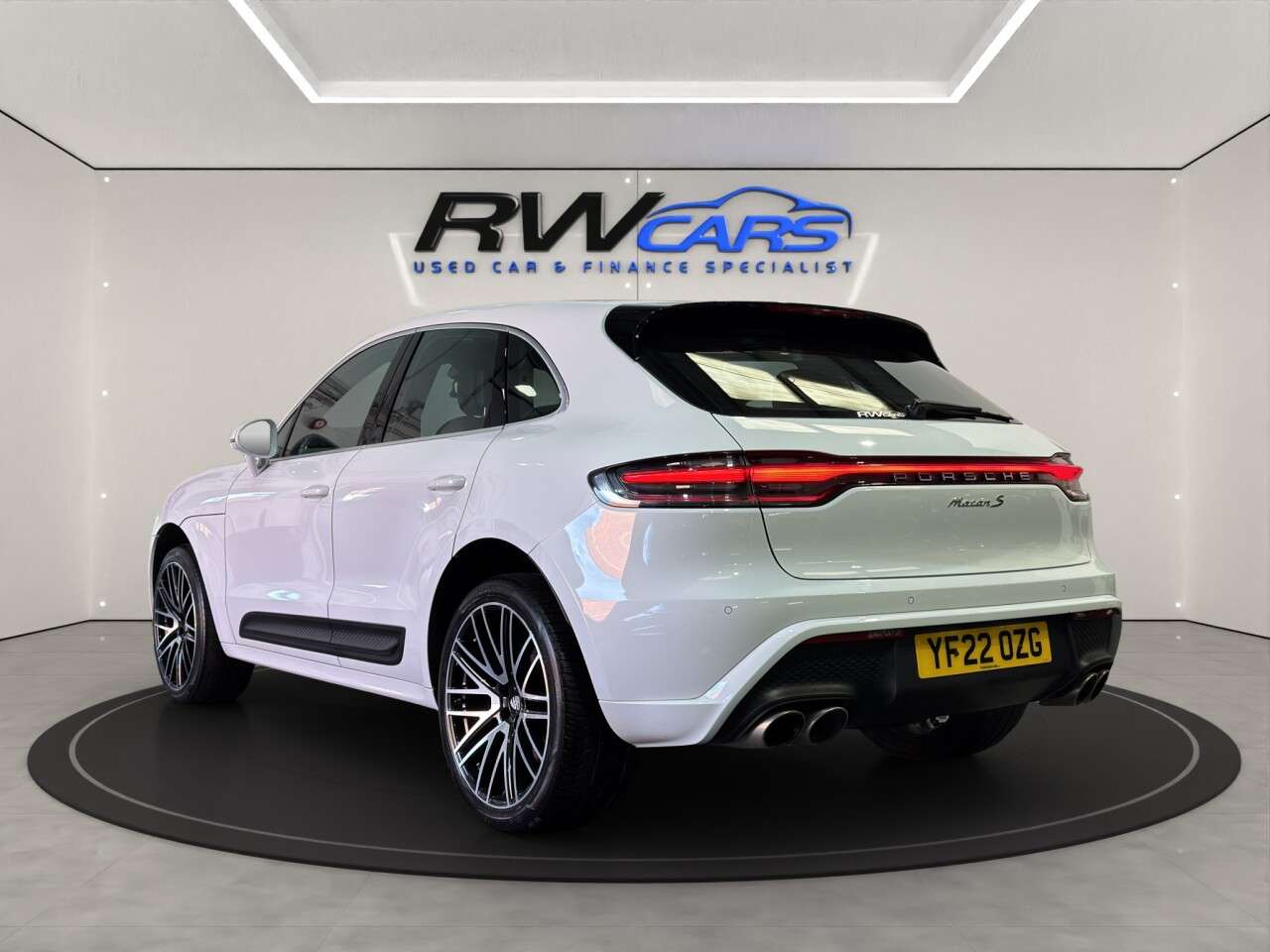 A 2022 PORSCHE MACAN 2.9T V6 S SUV 5dr Petrol PDK 4WD Euro 6 (s/s) (380 ps) A 2022 PORSCHE MACAN 2.9T V6 S SUV 5dr Petrol PDK 4WD Euro 6 (s/s) (380 ps)