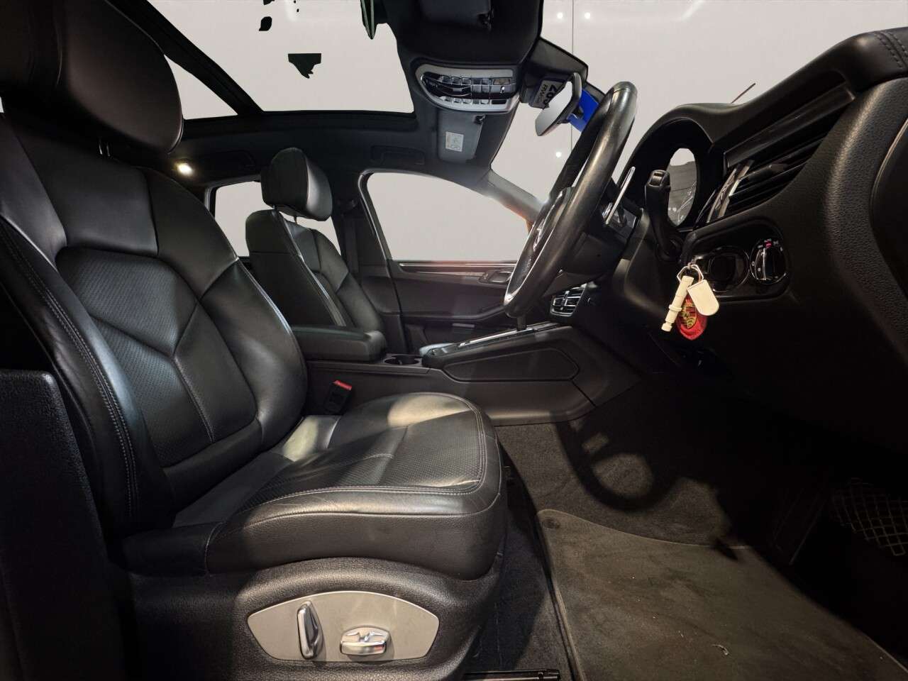 2022 PORSCHE MACAN 2022 PORSCHE MACAN