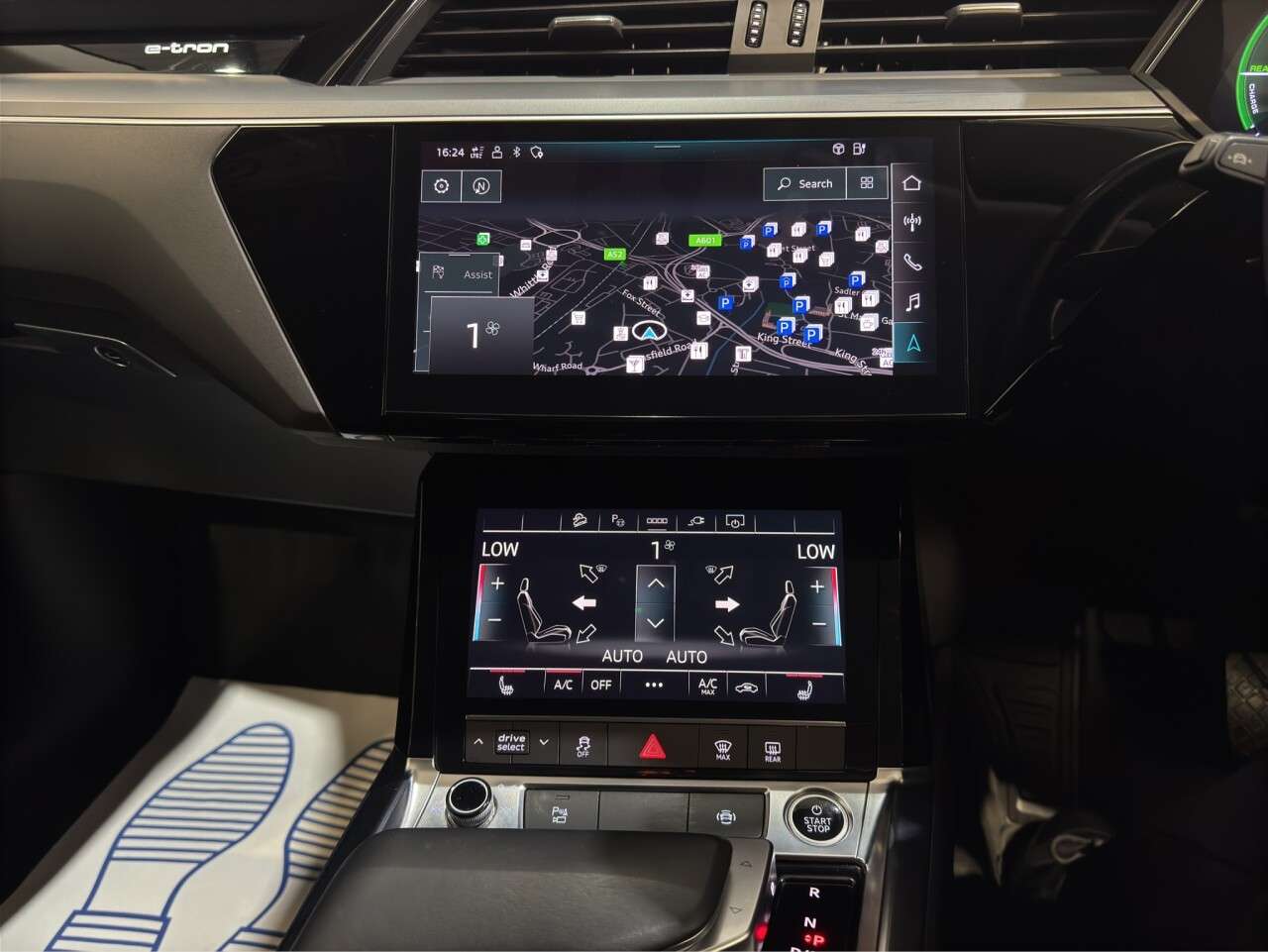 2021 AUDI E-TRON 2021 AUDI E-TRON