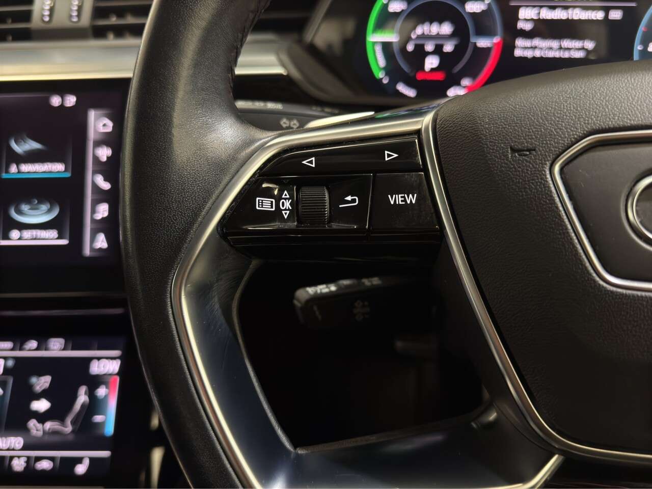 2021 AUDI E-TRON 2021 AUDI E-TRON