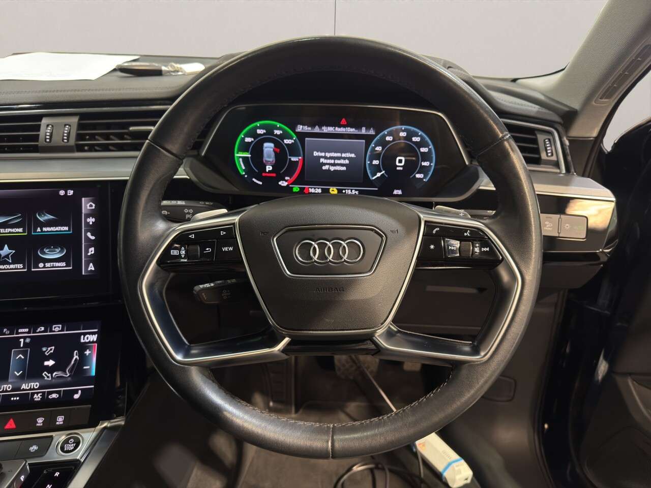 2021 AUDI E-TRON 2021 AUDI E-TRON