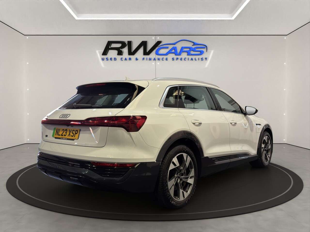 2023 AUDI Q8 E-TRON 2023 AUDI Q8 E-TRON