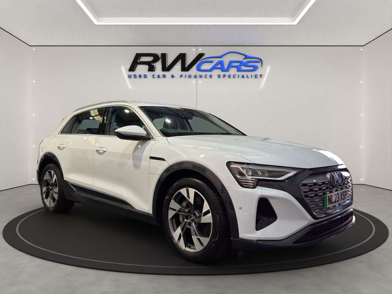 2023 AUDI Q8 E-TRON 2023 AUDI Q8 E-TRON