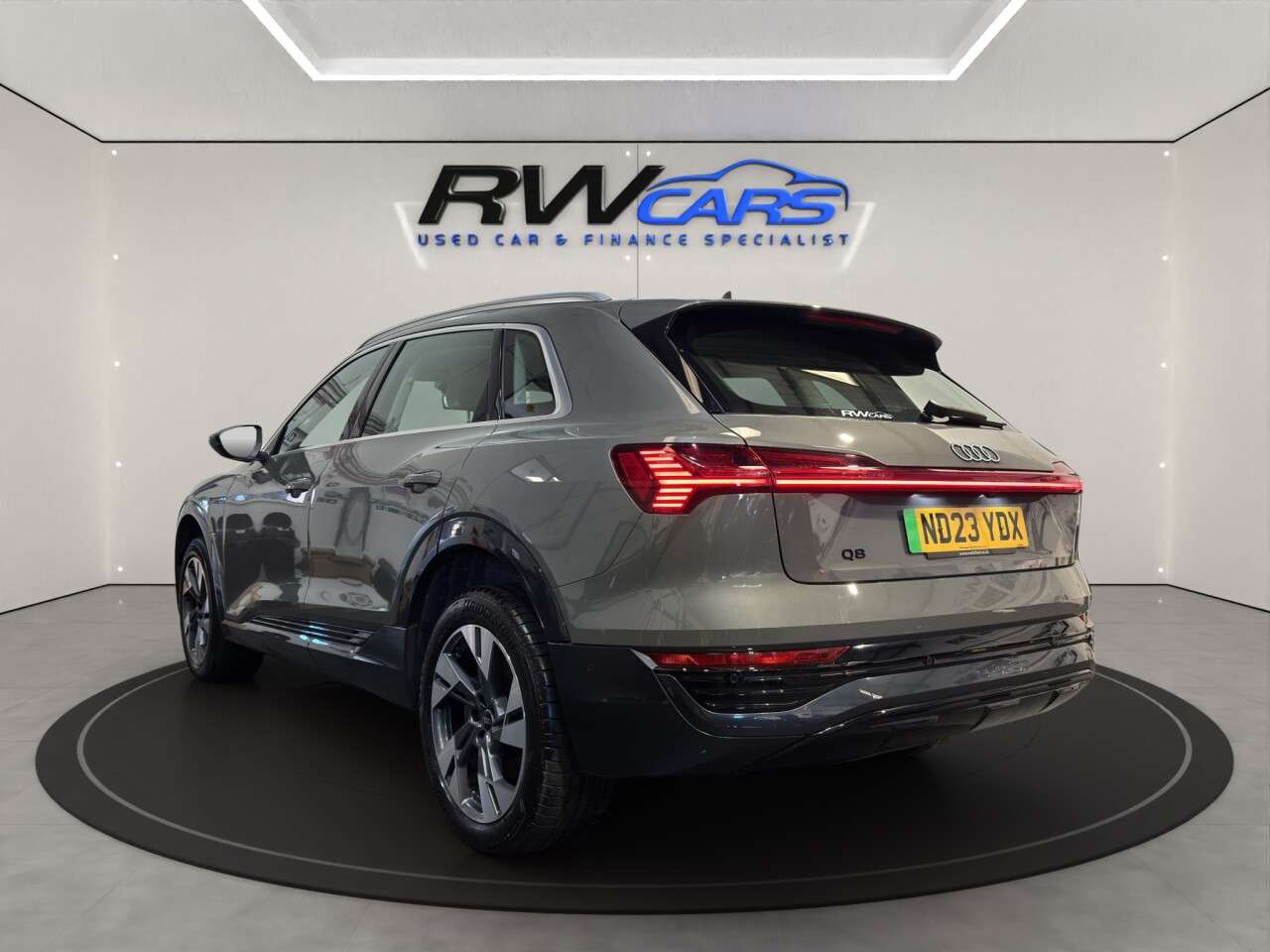 A 2023 AUDI Q8 E-TRON 50 Sport SUV 5dr Electric Auto quattro 95kWh (11kW Charger) (340 ps) A 2023 AUDI Q8 E-TRON 50 Sport SUV 5dr Electric Auto quattro 95kWh (11kW Charger) (340 ps)
