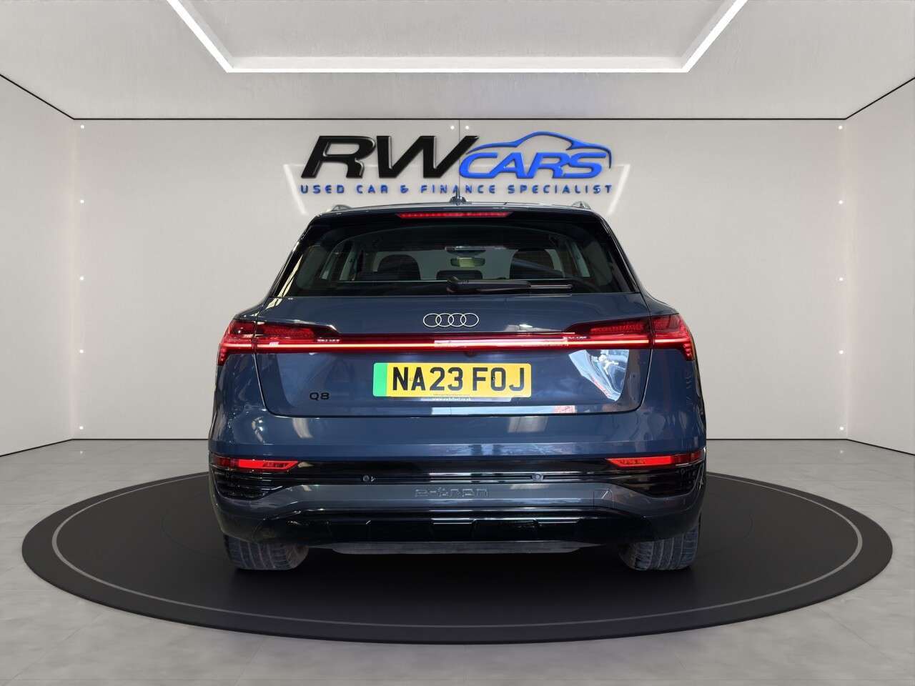 2023 AUDI Q8 E-TRON 2023 AUDI Q8 E-TRON
