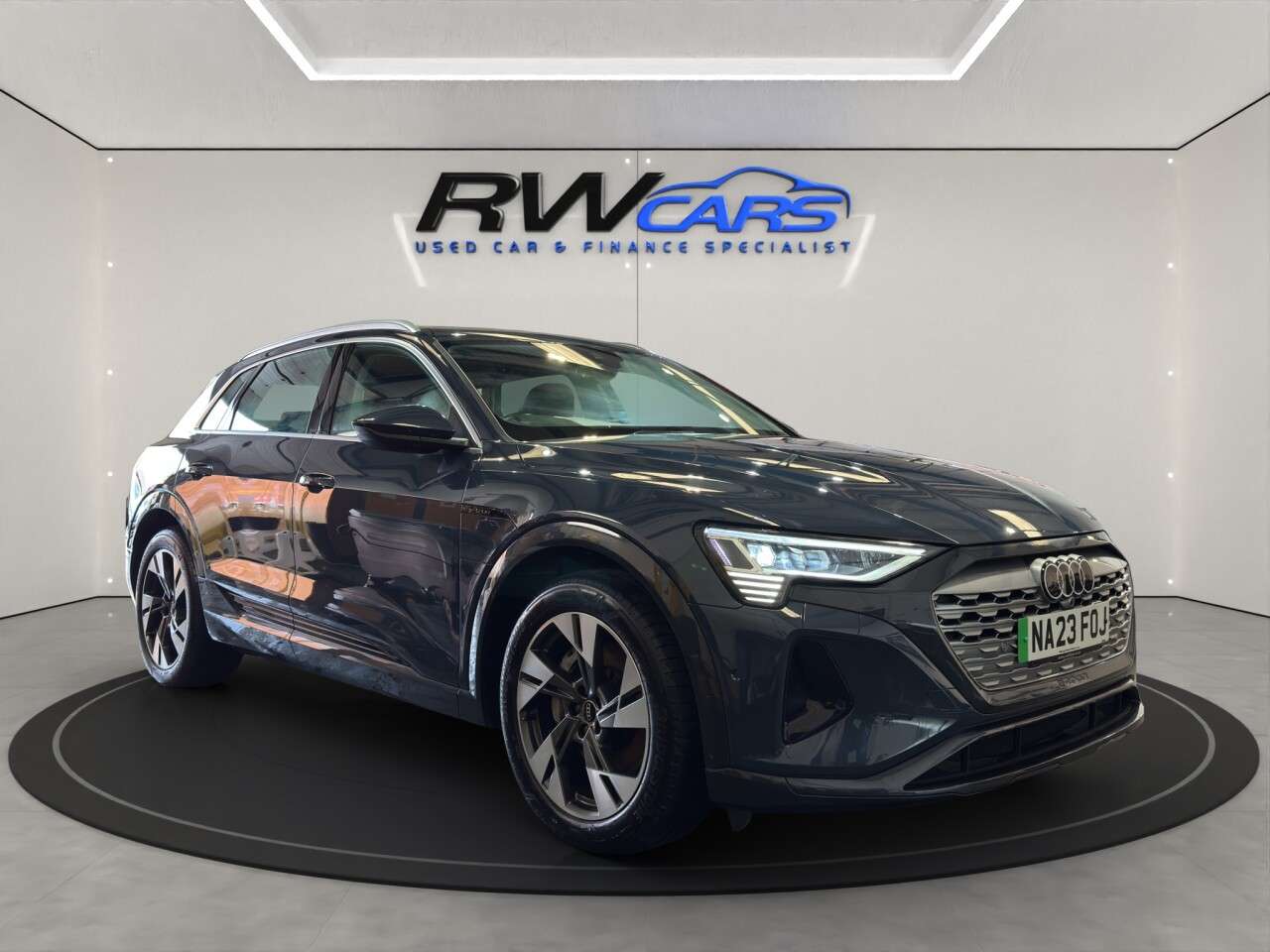 2023 AUDI Q8 E-TRON 2023 AUDI Q8 E-TRON