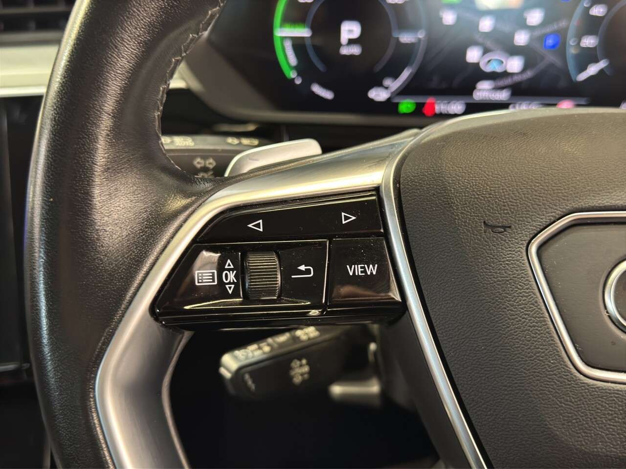 2023 AUDI Q8 E-TRON 2023 AUDI Q8 E-TRON