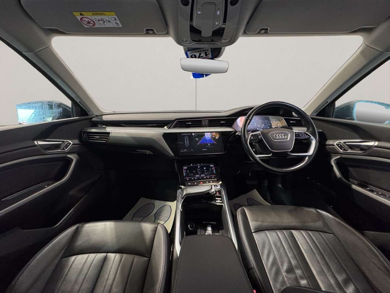 2023 AUDI Q8 E-TRON 2023 AUDI Q8 E-TRON