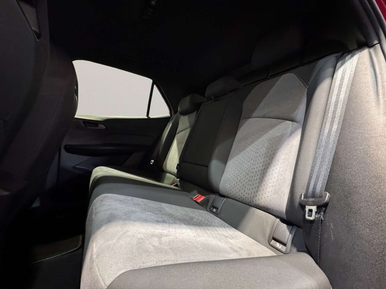 2022 CUPRA BORN 2022 CUPRA BORN