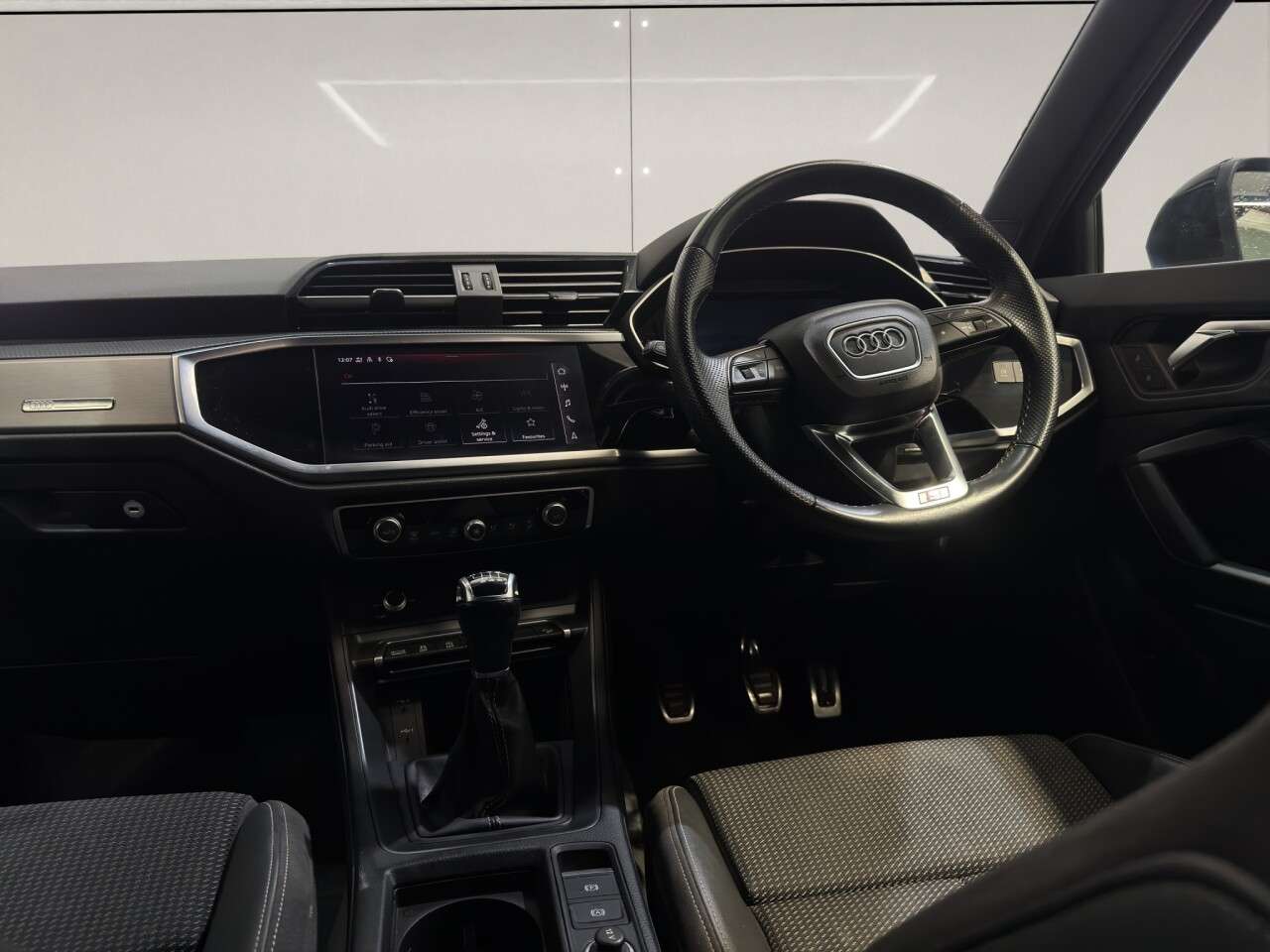 2022 AUDI Q3 2022 AUDI Q3