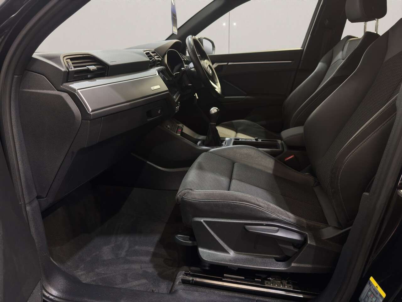 2022 AUDI Q3 2022 AUDI Q3
