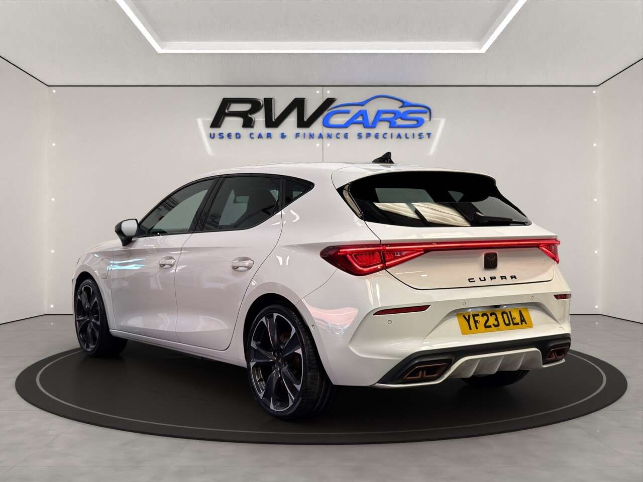 A 2023 CUPRA LEON 1.4 eHybrid 12.8kWh VZ2 Hatchback 5dr Petrol Plug-in Hybrid DSG Euro 6 (s/s A 2023 CUPRA LEON 1.4 eHybrid 12.8kWh VZ2 Hatchback 5dr Petrol Plug-in Hybrid DSG Euro 6 (s/s