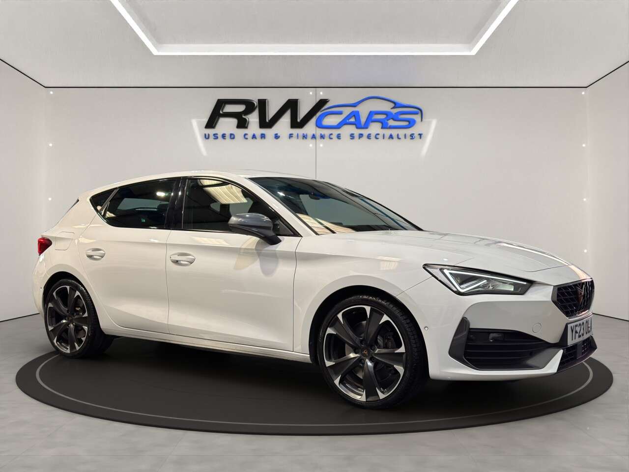 2023 CUPRA LEON 2023 CUPRA LEON