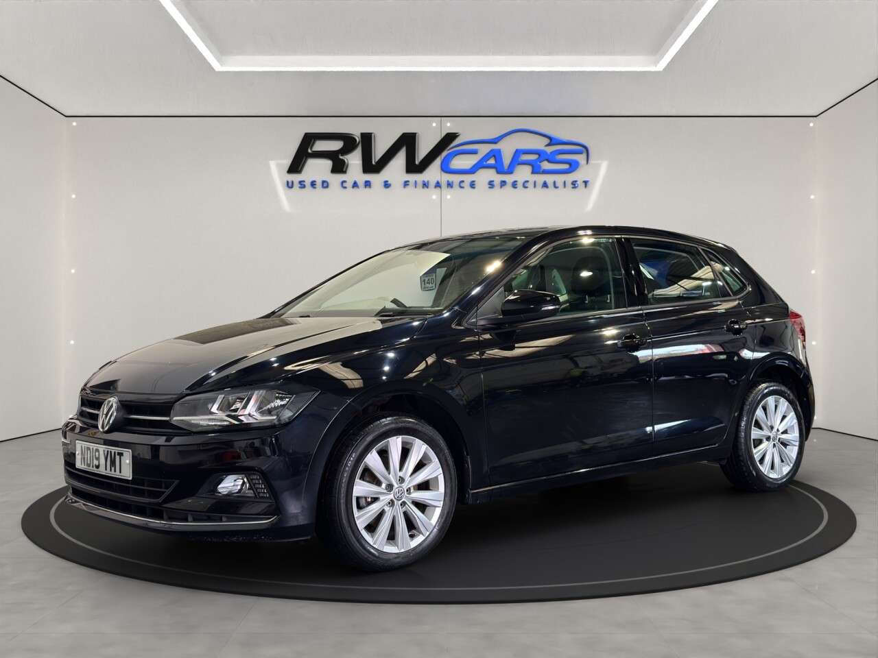 A 2019 VOLKSWAGEN POLO 1.6 TDI SEL Hatchback 5dr Diesel Manual Euro 6 (s/s) (95 ps) A 2019 VOLKSWAGEN POLO 1.6 TDI SEL Hatchback 5dr Diesel Manual Euro 6 (s/s) (95 ps)