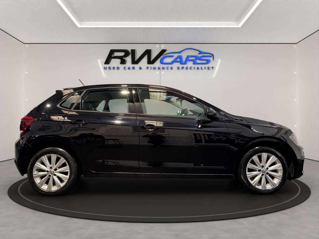 2019 VOLKSWAGEN POLO 2019 VOLKSWAGEN POLO
