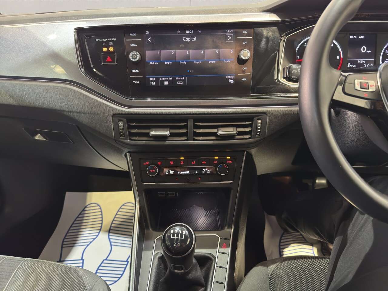 2019 VOLKSWAGEN POLO 2019 VOLKSWAGEN POLO