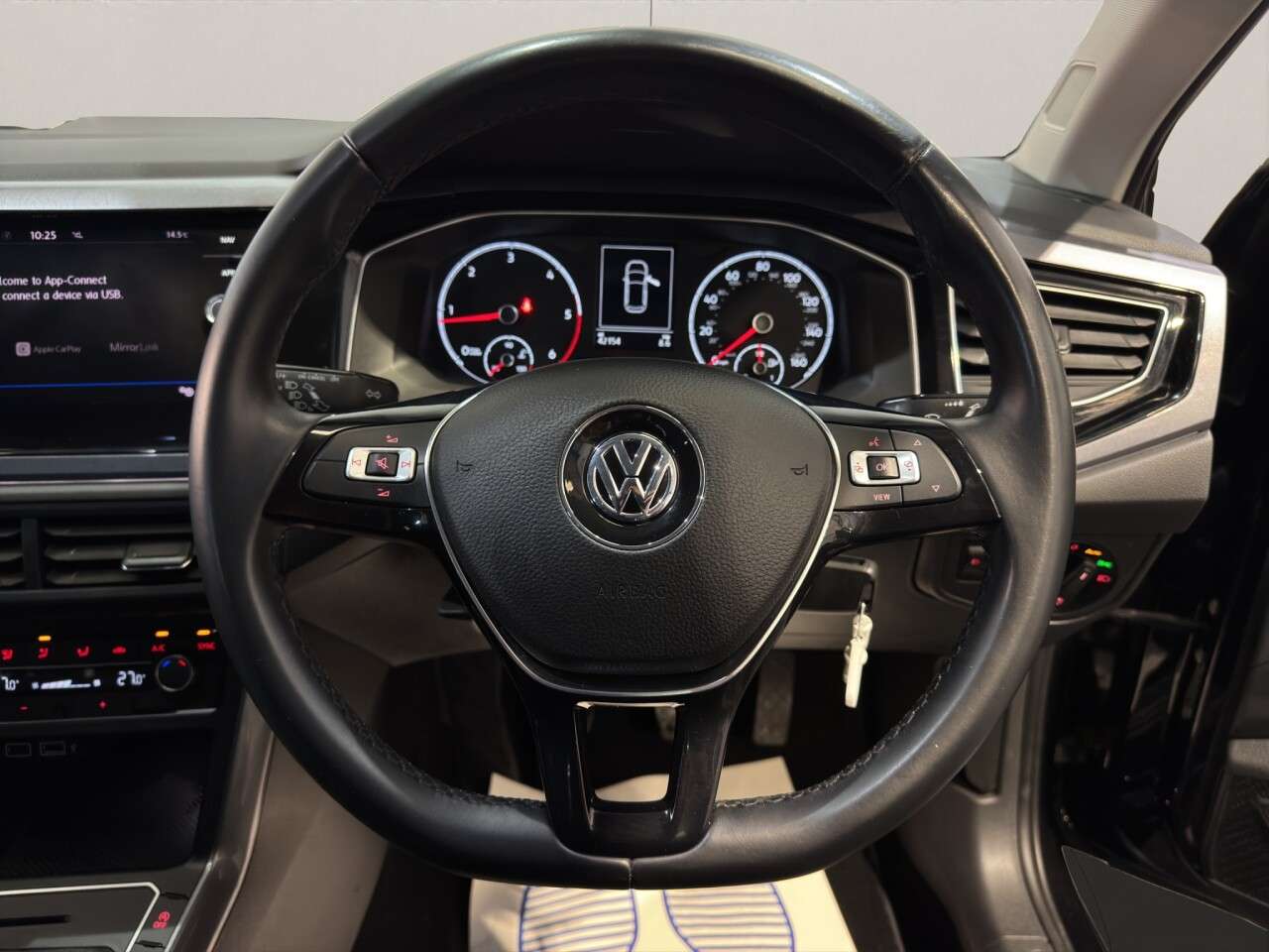 2019 VOLKSWAGEN POLO 2019 VOLKSWAGEN POLO