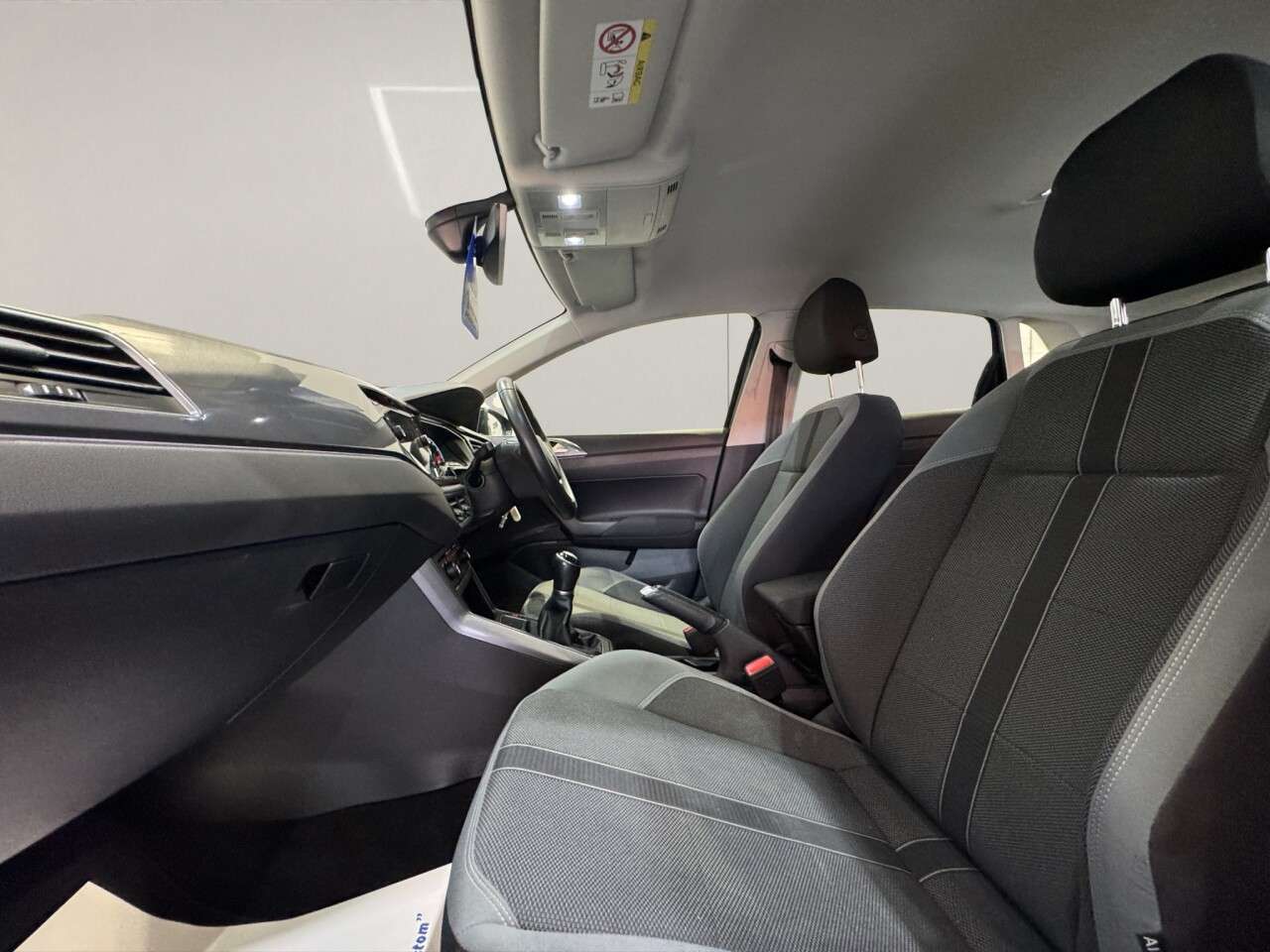 2019 VOLKSWAGEN POLO 2019 VOLKSWAGEN POLO