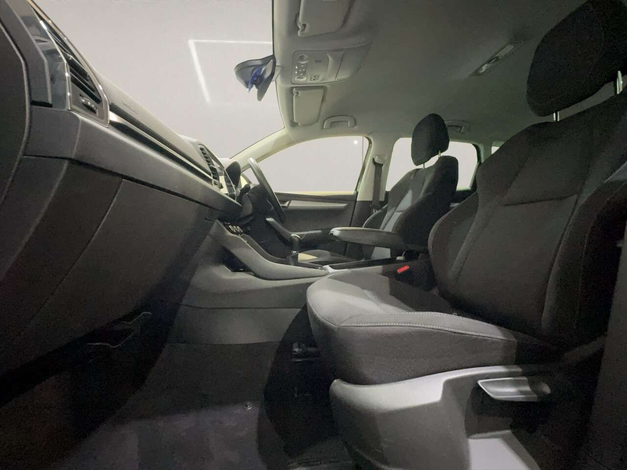 2023 SKODA KAROQ 2023 SKODA KAROQ