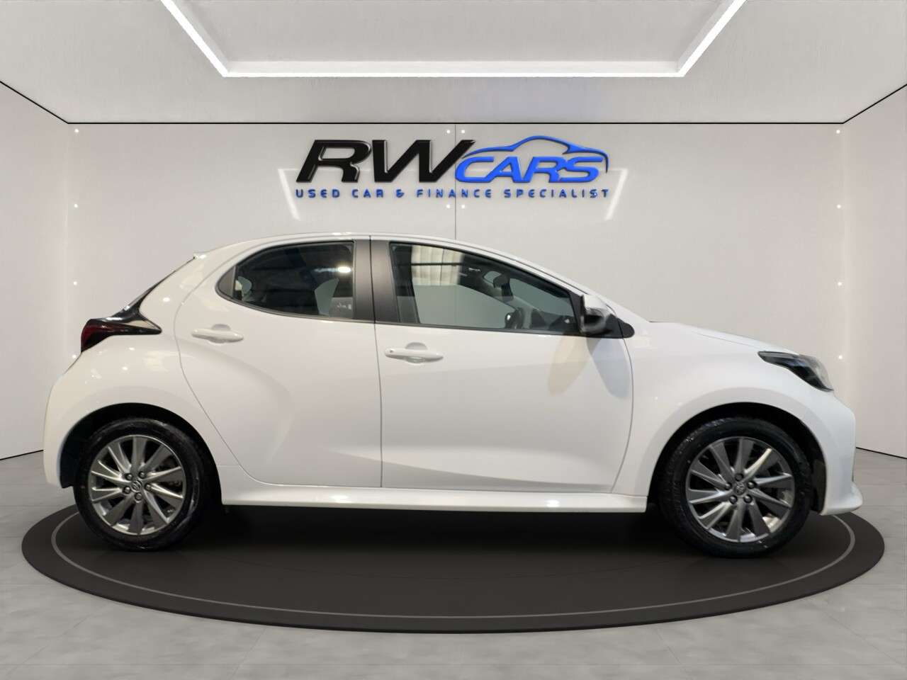 2023 TOYOTA YARIS 2023 TOYOTA YARIS