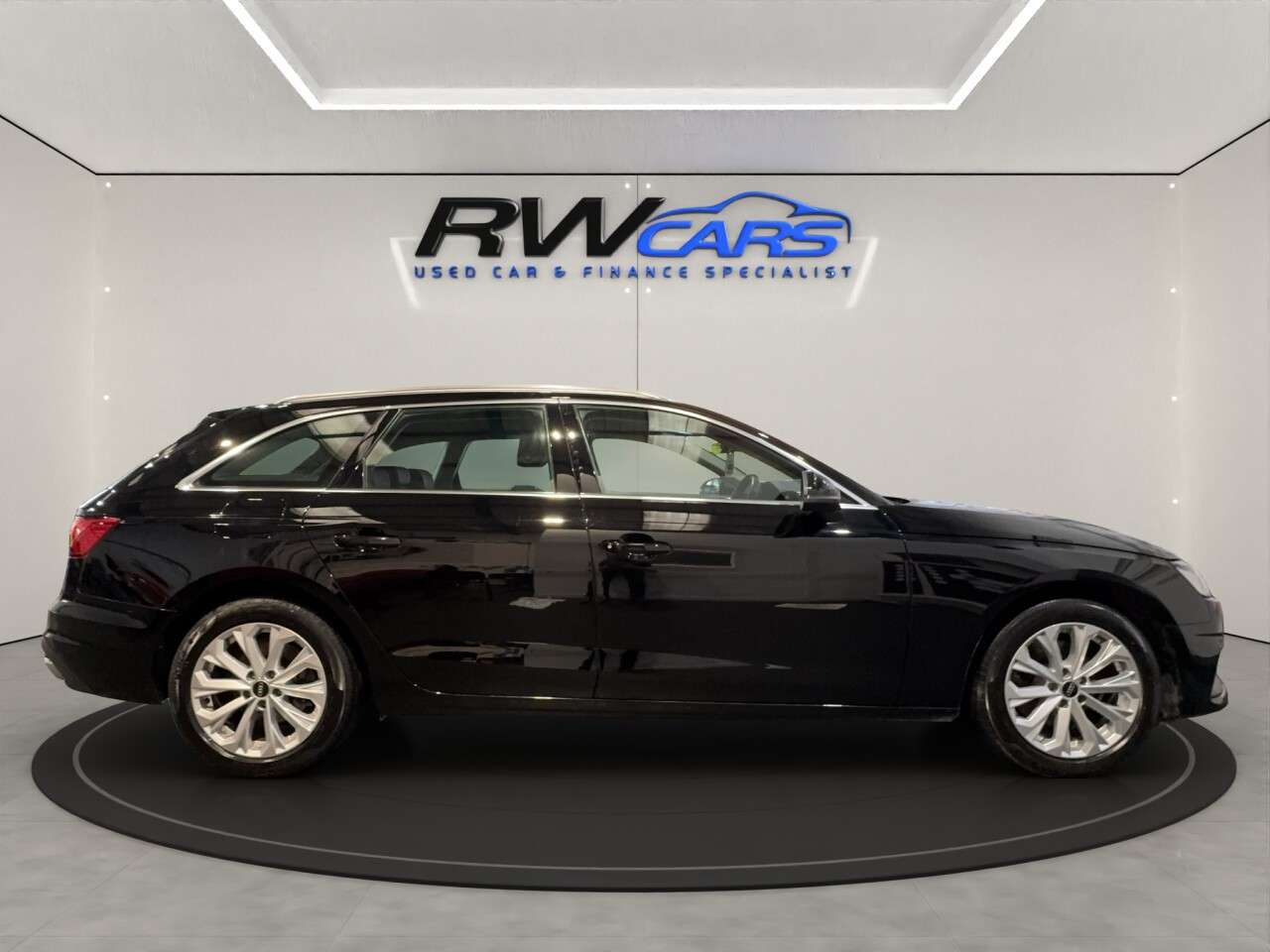 2023 AUDI A4 AVANT 2023 AUDI A4 AVANT