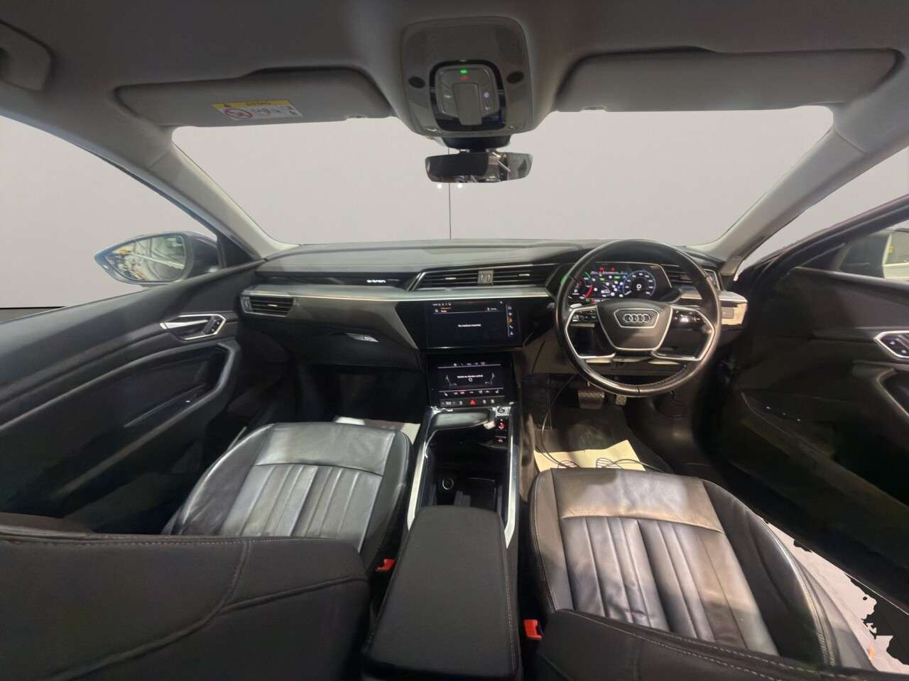 2023 AUDI Q8 E-TRON 2023 AUDI Q8 E-TRON
