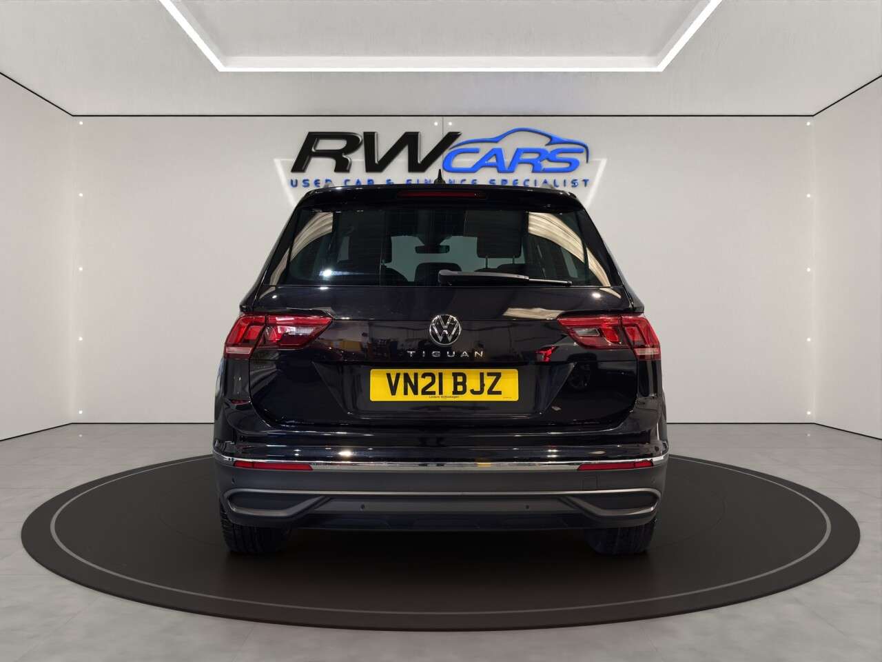 2021 VOLKSWAGEN TIGUAN 2021 VOLKSWAGEN TIGUAN