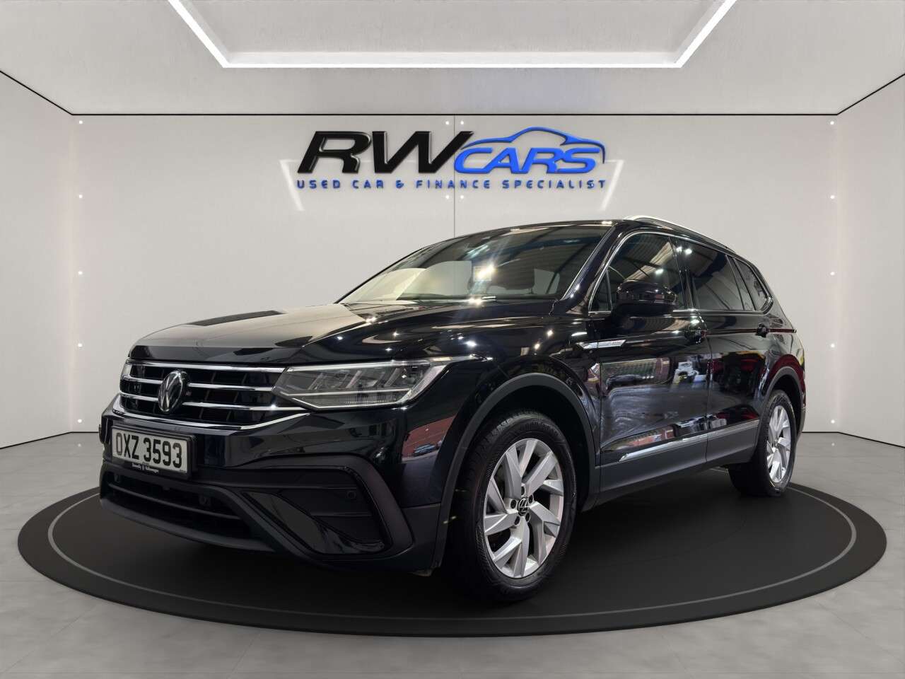 A 2024 VOLKSWAGEN TIGUAN ALLSPACE 1.5 TSI Life SUV 5dr Petrol DSG Euro 6 (s/s) (150 ps) A 2024 VOLKSWAGEN TIGUAN ALLSPACE 1.5 TSI Life SUV 5dr Petrol DSG Euro 6 (s/s) (150 ps)
