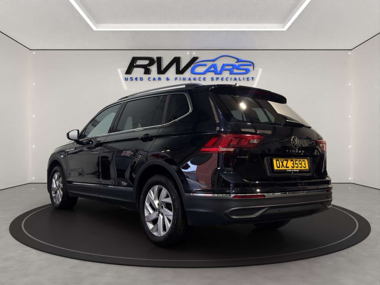 A 2024 VOLKSWAGEN TIGUAN ALLSPACE 1.5 TSI Life SUV 5dr Petrol DSG Euro 6 (s/s) (150 ps) A 2024 VOLKSWAGEN TIGUAN ALLSPACE 1.5 TSI Life SUV 5dr Petrol DSG Euro 6 (s/s) (150 ps)