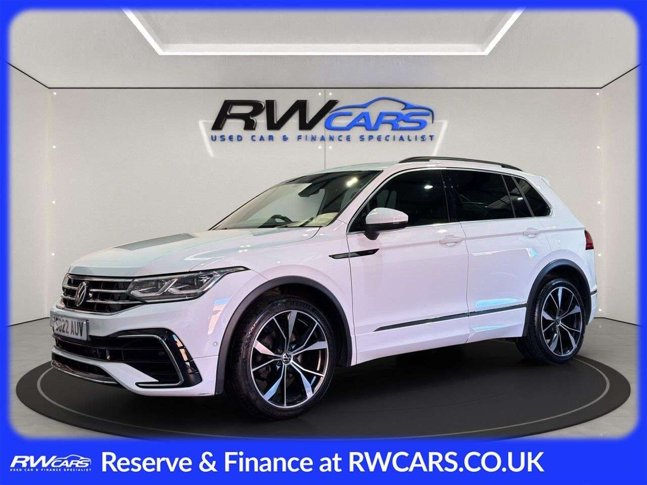A 2022 VOLKSWAGEN TIGUAN 2.0 TDI R-Line SUV 5dr Diesel DSG Euro 6 (s/s) (150 ps) A 2022 VOLKSWAGEN TIGUAN 2.0 TDI R-Line SUV 5dr Diesel DSG Euro 6 (s/s) (150 ps)