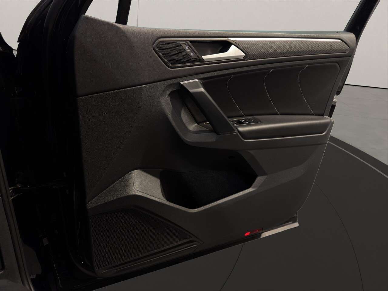 2023 VOLKSWAGEN TIGUAN 2023 VOLKSWAGEN TIGUAN