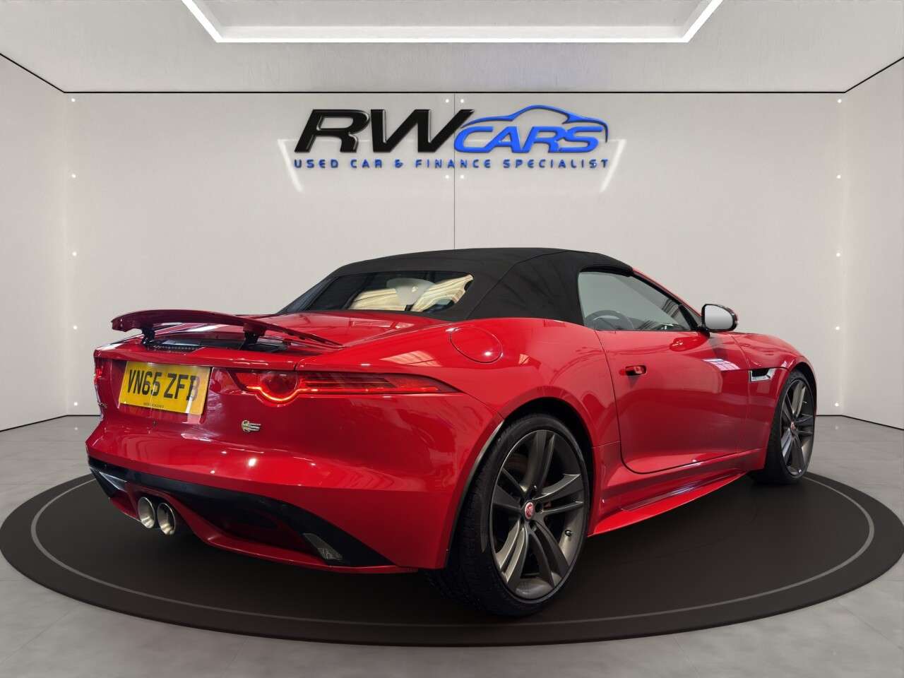 2015 JAGUAR F-TYPE 2015 JAGUAR F-TYPE